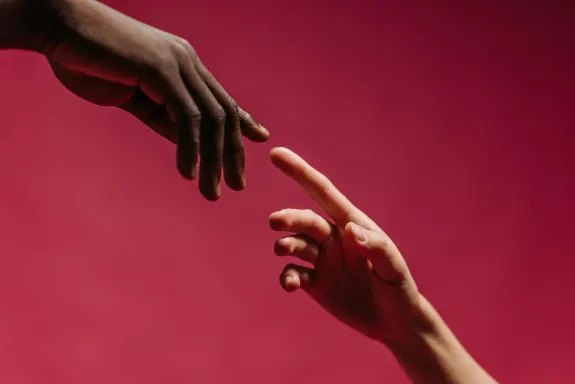 Kaszinó Jackpot Molly Támogatás